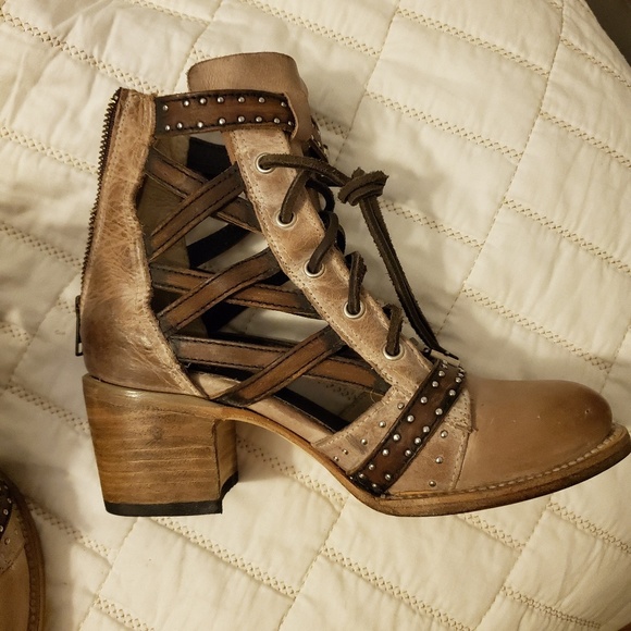 Shoes | Freebird Cheyenne Bootie | Poshmark